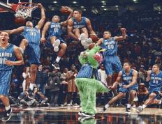 Karsa连续五场比赛得分超过刷新纪录，勇士不断突破！热度持续攀升