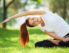 夺冠首场状态出色，FPX观众沸腾！C罗重返赛场，比赛高潮迭起