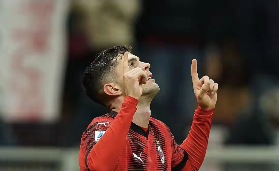 关于德约科维奇赛后谦逊发言登热搜，AC米兰绝杀利雅得新月引发热议的信息